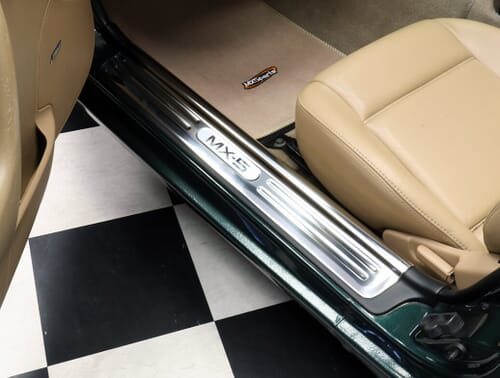 MX5 Rear Boot Lid Wings Badge Emblem Logo Genuine Mazda MX-5 Mk2 Mk2.5 1998>2005