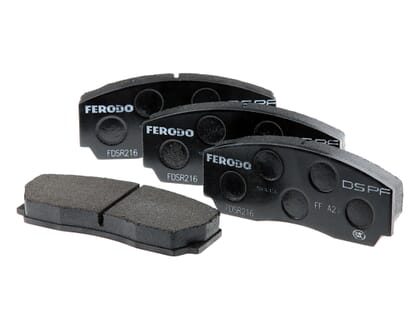 Picture of V-Maxx Front Caliper Kit Replacement Pads, MX5 Mk3/3.5/3.75
